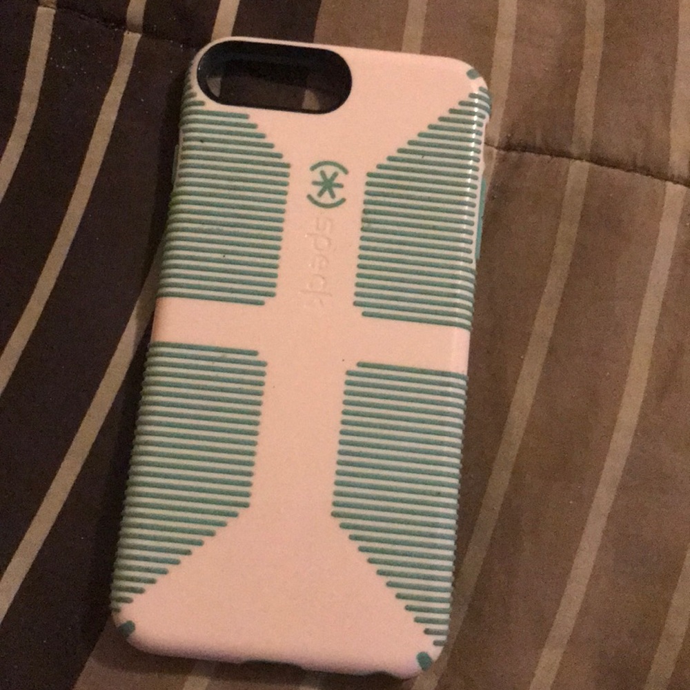 iPhone 8 Plus - Picture 6 of 8